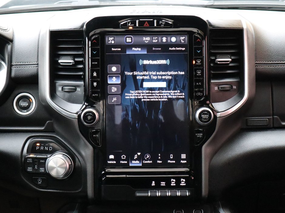 2023 Ram 1500 LARAMIE NIGHT EDITION IN BRIGHT WHITE EQUIPPED WITH A 5.7L HEMI V8 W/ETORQUE , 4X4 , 8SPD AUTO , 125L TANK , PWR RUNNING BOARDS-27