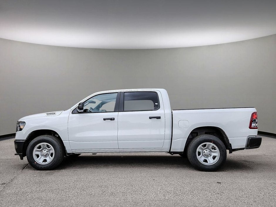 2023 Ram 1500 TRADESMAN IN BRIGHT WHITE EQUIPPED WITH A 5.7L HEMI V8 W/ETORQUE , 4X4 , 8SPD AUTO , TRADESMAN LVL 1 , HITCH RECEIVER , BACKUP C-2
