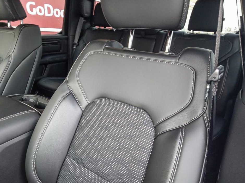 2024 Ram 1500 SPORT, 5.7L HEMI V8 W/ETORQUE, CLASS IV HITCH RECEIVER , 22INCH ALUMINIUM RIMS , SPORT HOOD , ANTI SPIN DIFF REAR AXLE , 3.92 RE-18