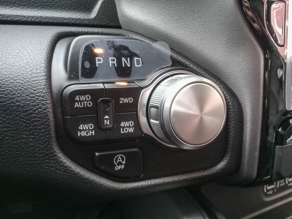 2024 Ram 1500 SPORT, 5.7L HEMI V8 W/ETORQUE, CLASS IV HITCH RECEIVER , 22INCH ALUMINIUM RIMS , SPORT HOOD , ANTI SPIN DIFF REAR AXLE , 3.92 RE-16