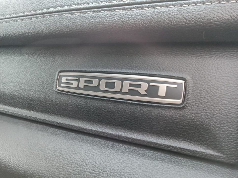 2024 Ram 1500 SPORT, 5.7L HEMI V8 W/ETORQUE, CLASS IV HITCH RECEIVER , 22INCH ALUMINIUM RIMS , SPORT HOOD , ANTI SPIN DIFF REAR AXLE , 3.92 RE-24