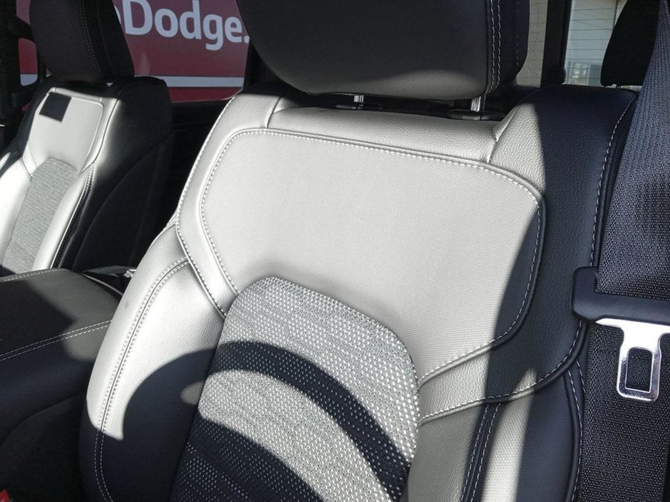 2024 Ram 1500 SPORT, 5.7L HEMI V8 W/ ETORQUE, CLASS IV HITCH RECEIVER, REVERSE CAMERA, FORWARD COLLISION WARNING-20