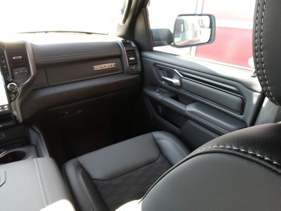 2024 Ram 1500 SPORT, 5.7L HEMI V8 W/ ETORQUE, CLASS IV HITCH RECEIVER, REVERSE CAMERA, FORWARD COLLISION WARNING-25