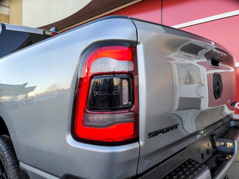 2024 Ram 1500 SPORT, 5.7L HEMI V8 W/ eTORQUE, CLASS IV HITCH RECEIVER, REVERSE CAMERA-10