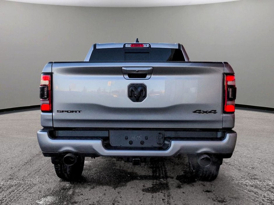 2024 Ram 1500 SPORT, 5.7L HEMI V8 W/ eTORQUE, CLASS IV HITCH RECEIVER, REVERSE CAMERA-4