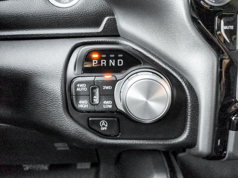 2024 Ram 1500 SPORT, 5.7L HEMI V8 W/ eTORQUE, CLASS IV HITCH RECEIVER, REVERSE CAMERA-17