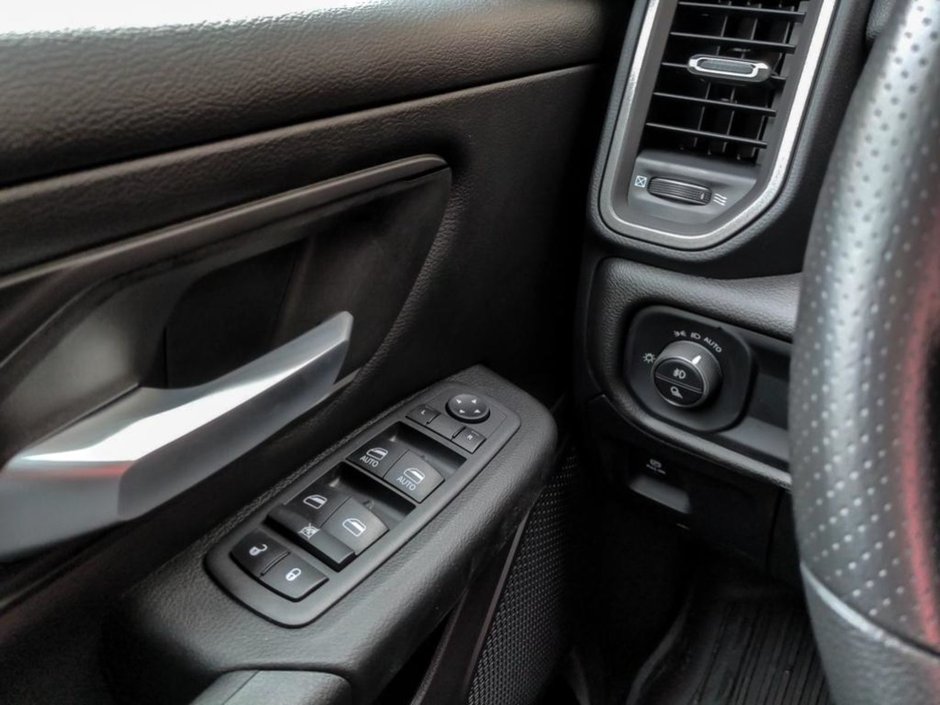 2024 Ram 1500 TRADESMAN, 5.7L HEMI V8 W/ ETORQUE, CLASS IV HITCH RECEIVER, REVERSE CAMERA, SPORT APPEARANCE PACKAGE-16