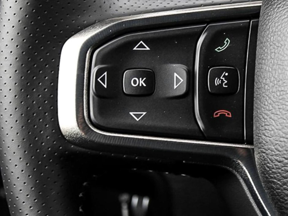 2024 Ram 1500 DEMO SPECIAL!!! - 5.7L HEMI V8, 8 SPD AUTO, BRAKE ASSIST, HILL START ASSIST, TRACTON CONTROL, TRAILER SWAY CONTROL, RAIN BRAKE S-16