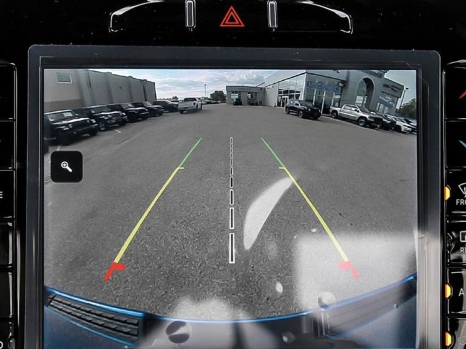 2024 Ram 1500 DEMO SPECIAL!!! - 5.7L HEMI V8, 8 SPD AUTO, BRAKE ASSIST, HILL START ASSIST, TRACTON CONTROL, TRAILER SWAY CONTROL, RAIN BRAKE S-13