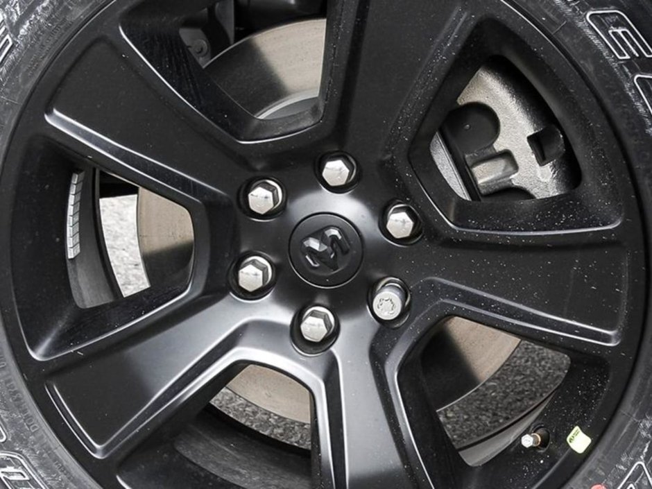 2024 Ram 1500 DEMO SPECIAL!!! - 5.7L HEMI V8, 8 SPD AUTO, BRAKE ASSIST, HILL START ASSIST, TRACTON CONTROL, TRAILER SWAY CONTROL, RAIN BRAKE S-8