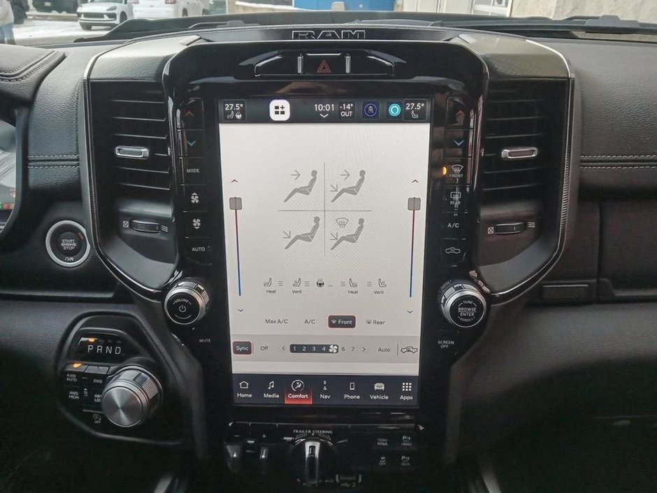 2024 Ram 1500 SPORT IN DIAMOND BLACK EQUIPPED WITH A 5.7L HEMI V8 W/ETORQUE , 4X4 , 8SPD AUTO , 125L TANK , SPORT HOOD , PANORAMIC SUNROOF , R-17