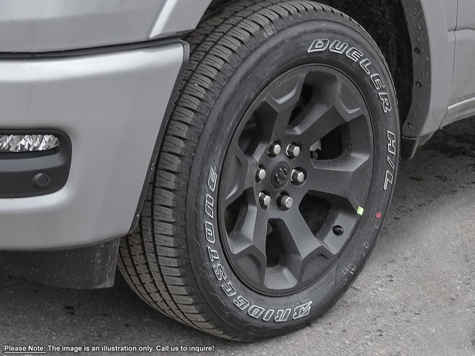 2025 Ram 1500 BIG HORN NIGHT EDITION IN BILLET SILVER EQUIPPED WITH A 3.0L TWIN TURBO HURRICANE I6 , 8SPD AUTO , 4X4 , TONNEAU COVER , 3.92 RE-7