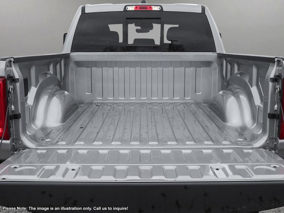 2025 Ram 1500 BIG HORN SPORT IN BILLET SILVER EQUIPPED WITH A 3.0L TWIN TURBO I6 , 4X4 , 8SPD AUTO , TRAILER BRAKE CONTROL , 20INCH RIMS , SPO-6