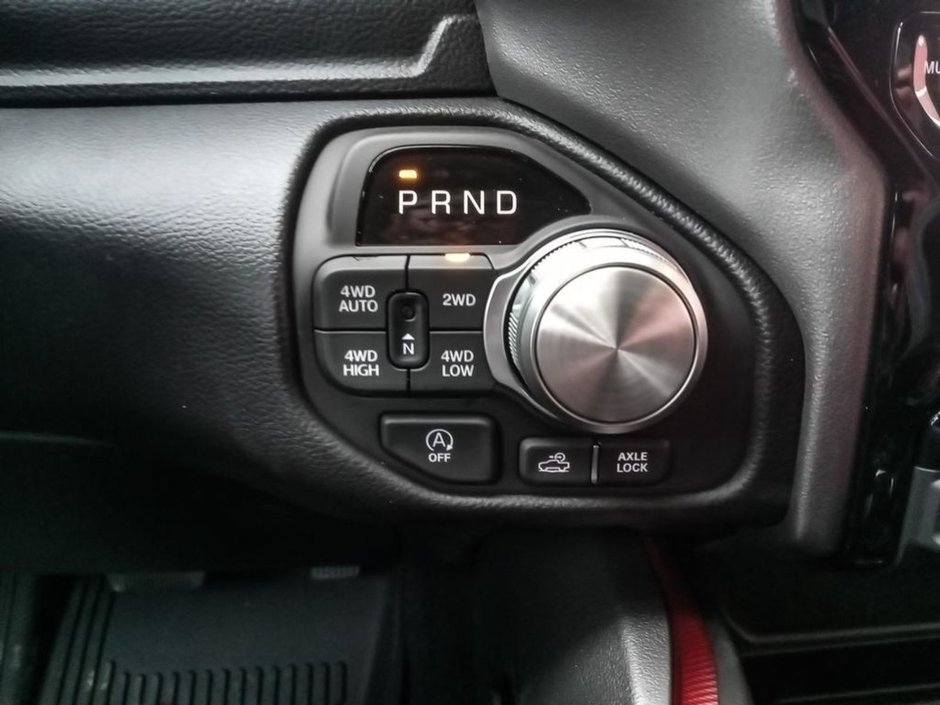 2025 Ram 1500 REBEL IN HYDRO BLUE EQUIPPED WITH A 3.0L TWIN TURBO I6 , 4X4 , 8SPD AUTO , PERF SHOCKS , CLOTH/VINYL BUCKET SEATS-16