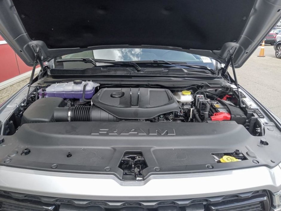 2025 Ram 1500 TRADESMAN SPORT IN BILLET METALLIC EQUIPPED WITH A 3.0L TWIN TURBO , 4X4 , 8SPD AUTO , TRADESMAN LVL 1 , SPORT APPEARANCE PCKG ,-9