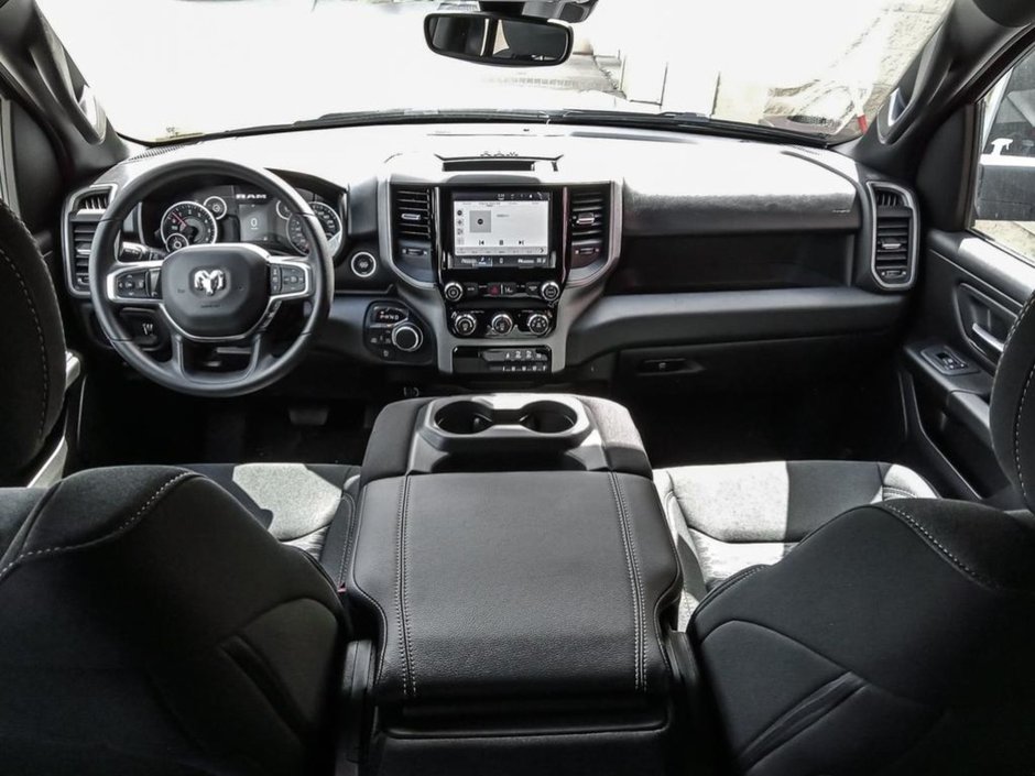 2025 Ram 1500 TRADESMAN SPORT IN BILLET METALLIC EQUIPPED WITH A 3.0L TWIN TURBO , 4X4 , 8SPD AUTO , TRADESMAN LVL 1 , SPORT APPEARANCE PCKG ,-22