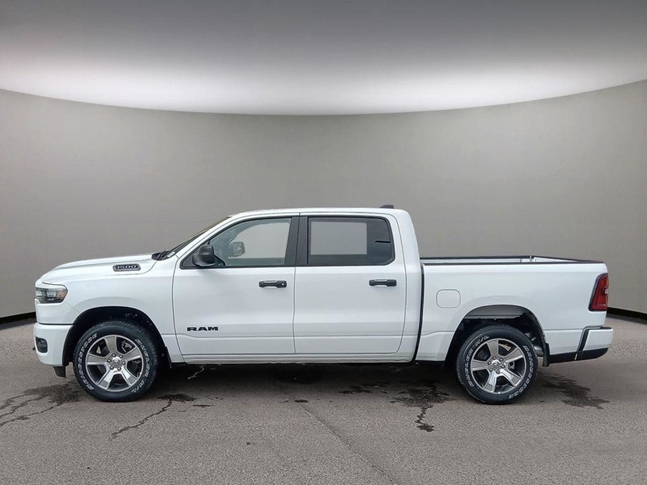 2025 Ram 1500 TRADESMAN SPORT IN BRIGHT WHITE EQUIPPED WITH A 3.0L TWIN TURBO I6 , 4X4 , 8SPD AUTO , TRADESMAN LVL 1 , SPORT APPEARANCE PCKG ,-2