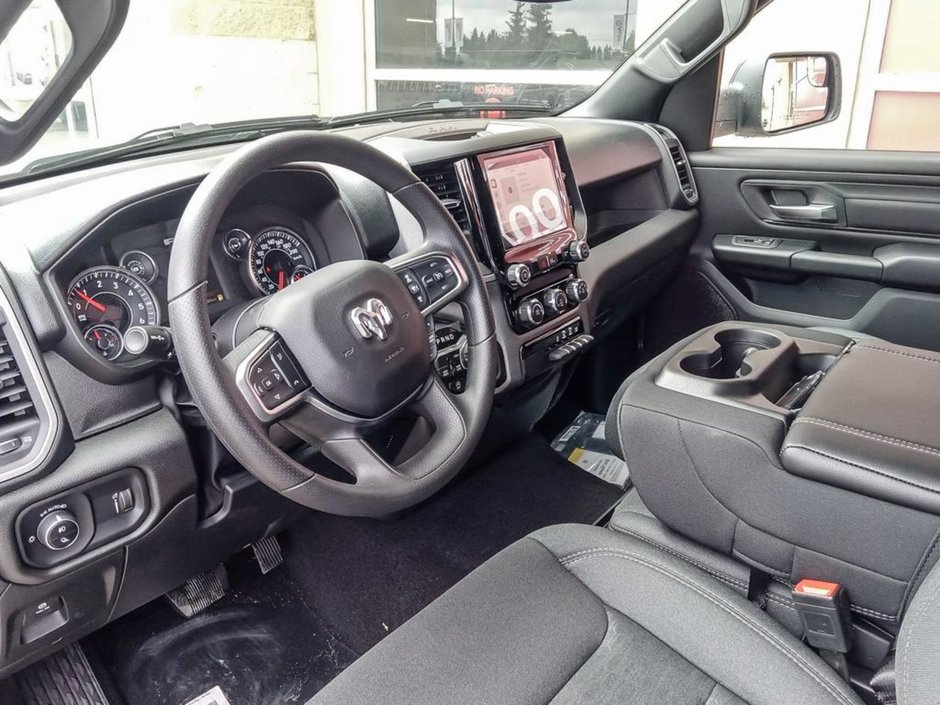 2025 Ram 1500 TRADESMAN SPORT IN BRIGHT WHITE EQUIPPED WITH A 3.0L TWIN TURBO I6 , 4X4 , 8SPD AUTO , TRADESMAN LVL 1 , SPORT APPEARANCE PCKG ,-11