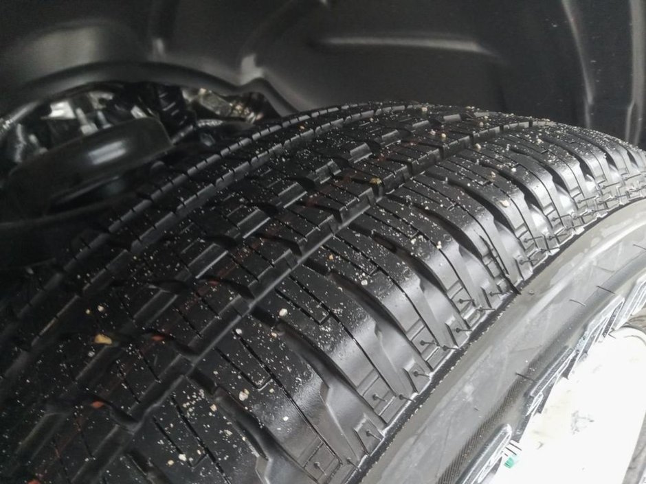 2025 Ram 1500 BIG HORN SPORT IN DIAMOND BLACK EQUIPPED WITH A 3.0L TWIN TURBO , 4X4 , 8SPD AUTO , 20INCH RIMS , BIG HORN LVL 1 , SPORT APPEARA-6