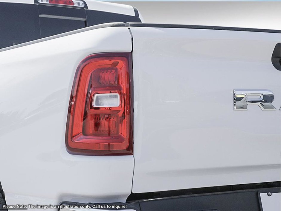 2025 Ram 1500 SXT TRADESMAN IN BRIGHT WHITE EQUIPPED WITH A 3.6L V6 W/ETORQUE , 4X4 , 8SPD AUTO , TRADESMAN LVL 1 , SXT APPEARANCE GROUP , BAC-10