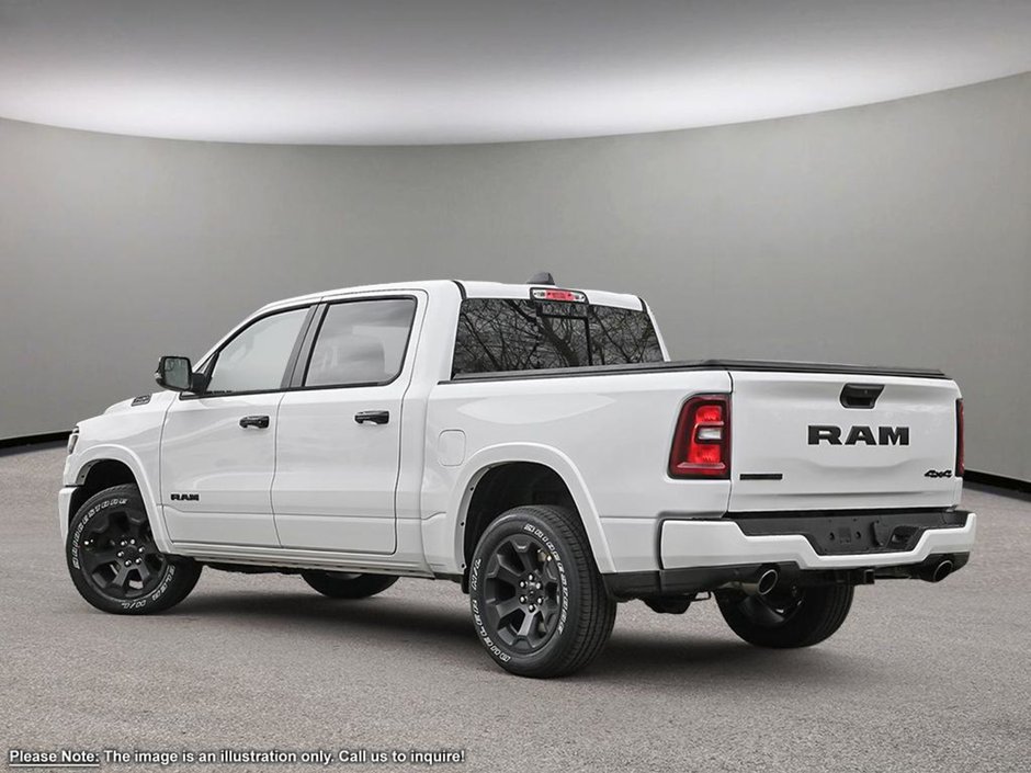 2025 Ram 1500 BIG HORN NIGHT EDITION IN BRIGHT WHITE EQUIPPED WITH A 3.0L TWIN TURBO I6 , 4X4 , 8SPD AUTO , TONNEAU COVER , BIG HORN LVL 2 , 2-3