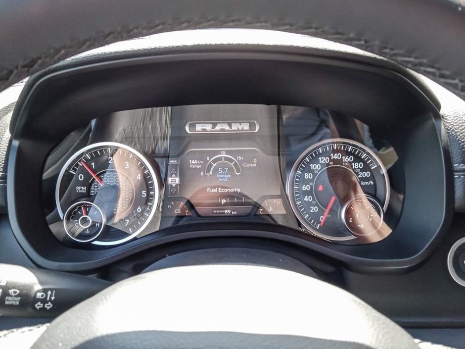 2025 Ram 1500 Laramie-14