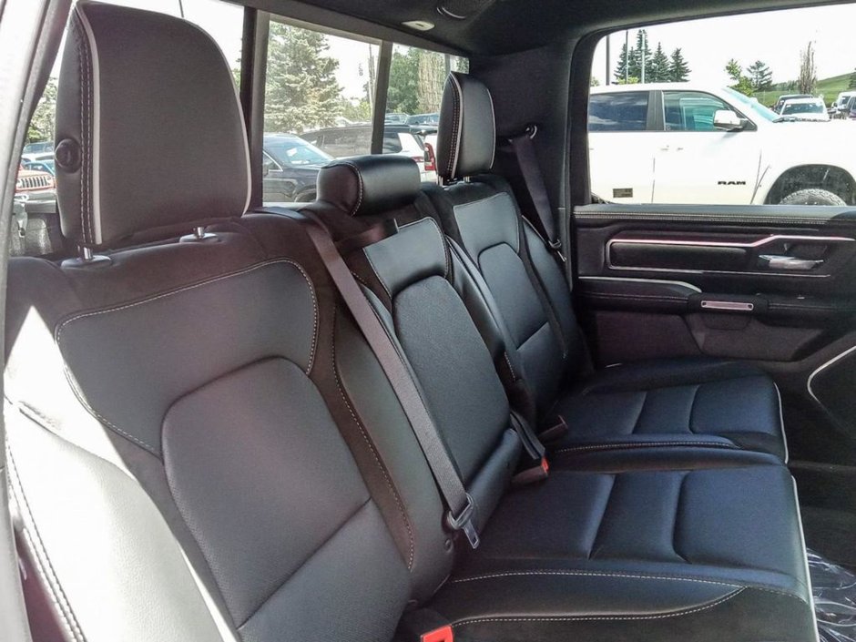 2025 Ram 1500 Laramie-21