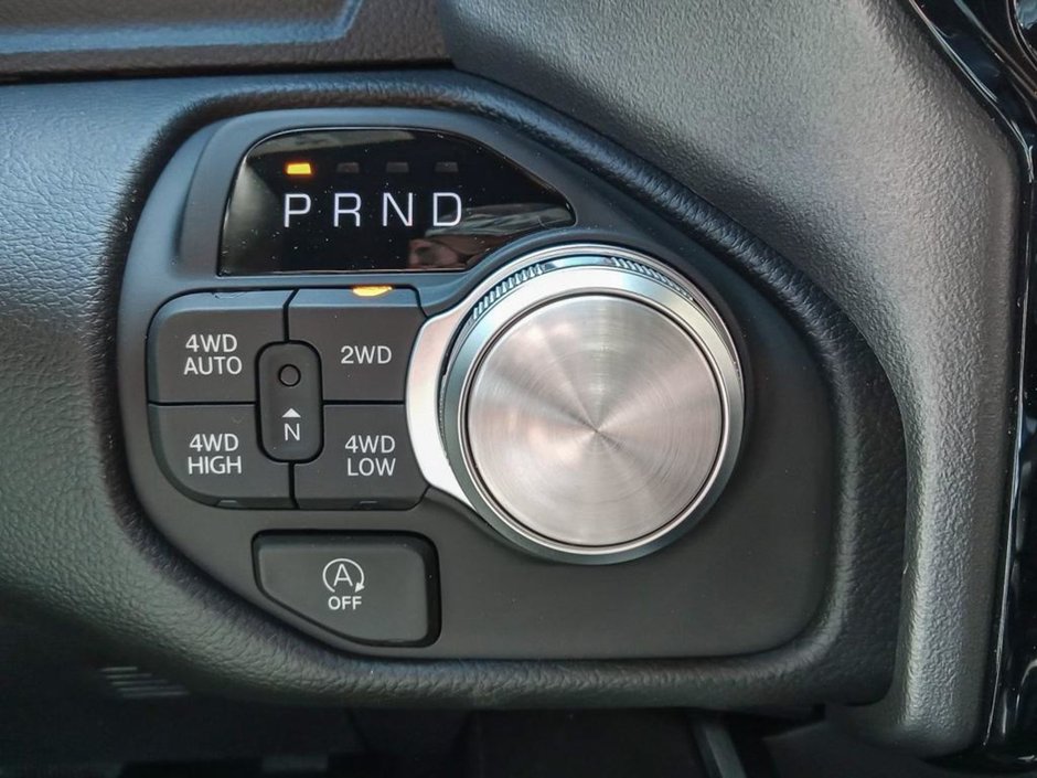 2025 Ram 1500 Laramie-12