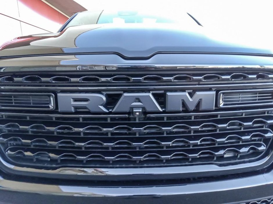 2025 Ram 1500 Limited-8