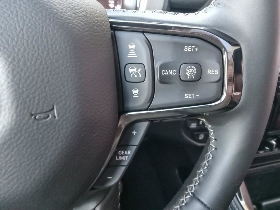 2025 Ram 1500 Limited-14