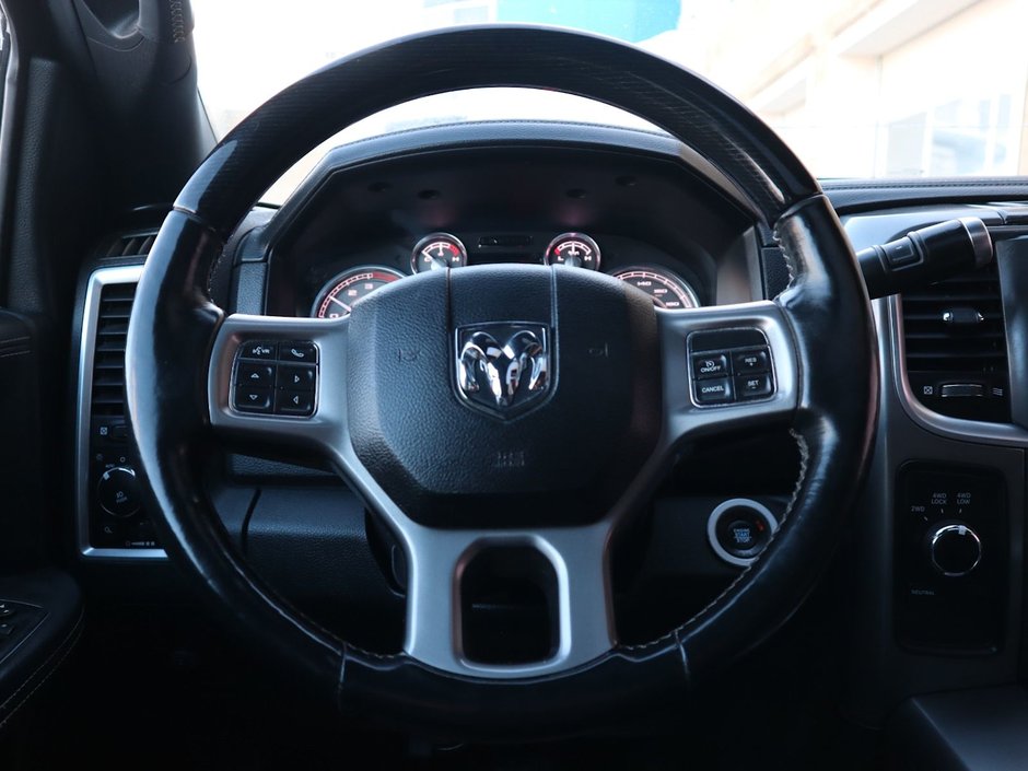 2017 Ram 2500 LIMITED MEGA CAB IN RED PEARL EQUIPPED WITH A 6.7L CUMMINS TURBO DIESEL I6 , 4X4 , 6SPD AUTO , REAR AUTO LVL AIR SUSPENSION , SU-26