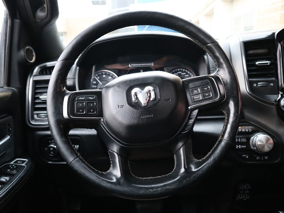 2019 Ram 2500 POWER WAGON IN BRIGHT WHITE EQUIPPED WITH A 6.4L HEMI V8 , 4X4 , 8SPD AUTO , 12INCH W/NAV , 17 SPEAKER HIGH PERF AUDIO , SUNROOF-24