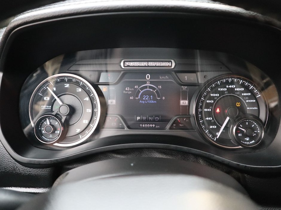 2019 Ram 2500 POWER WAGON IN BRIGHT WHITE EQUIPPED WITH A 6.4L HEMI V8 , 4X4 , 8SPD AUTO , 12INCH W/NAV , 17 SPEAKER HIGH PERF AUDIO , SUNROOF-25