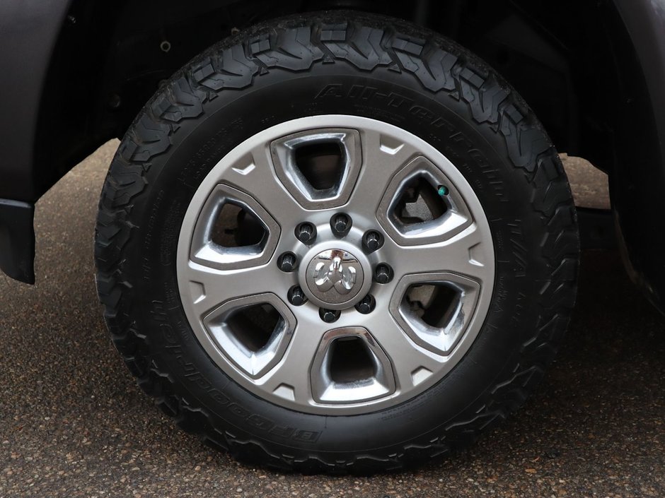 2023 Ram 2500 LARAMIE MEGA CAB NIGHT EDITION IN GRANITE CRYSTAL EQUIPPED WITH A 6.7L CUMMINS TURBO DIESEL I6 , 4X4 , 6SPD AUTO , SUNROOF , LAR-4