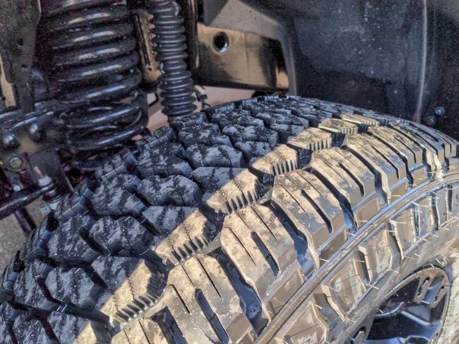 2024 Ram 2500 LIFTED LARAMIE, 4.5 LIFT W/ 20 FUEL VAPOR WHEELS, SUNROOF, 12 UCONNCECT 5 W/NAV, CLASS V HITCH RECEIVER, 9SPKR 1 SUB ALPINE AUDI-6