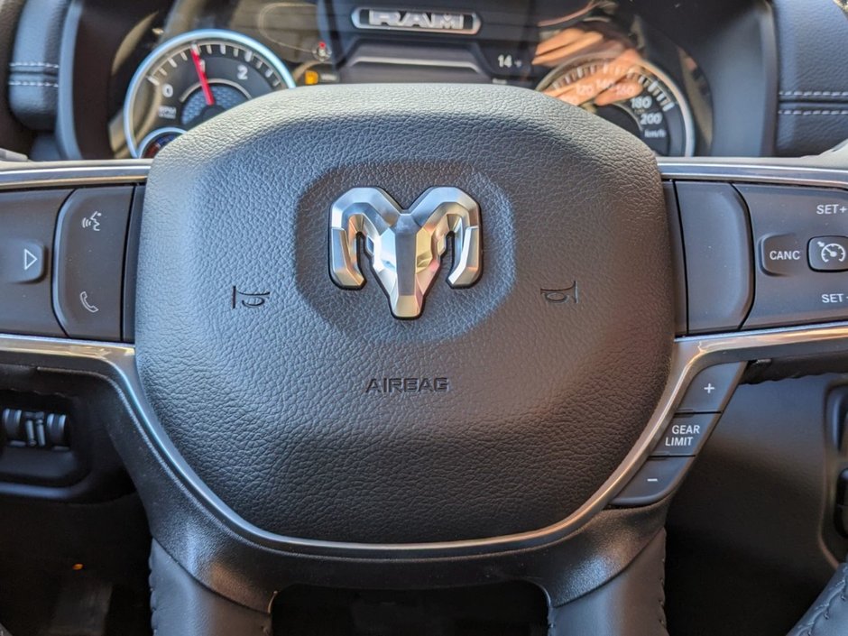 2024 Ram 2500 LARAMIE NIGHT EDITION, 6.7L CUMMINS TURBO DIESEL I-6, SUNROOF, HTD/VNTD FRONT SEATS, 12 UCONNECT 5 W/NAV, 17 SPKR HARMAN/KARDON-16