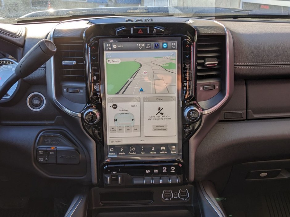 2024 Ram 2500 LARAMIE NIGHT EDITION, 6.7L CUMMINS TURBO DIESEL I-6, SUNROOF, HTD/VNTD FRONT SEATS, 12 UCONNECT 5 W/NAV, 17 SPKR HARMAN/KARDON-19