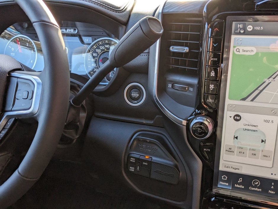 2024 Ram 2500 LARAMIE NIGHT EDITION, 6.7L CUMMINS TURBO DIESEL I-6, SUNROOF, HTD/VNTD FRONT SEATS, 12 UCONNECT 5 W/NAV, 17 SPKR HARMAN/KARDON-18