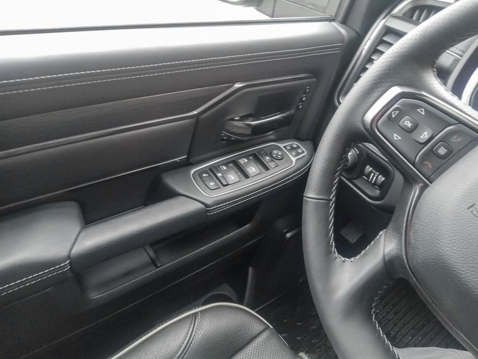 2024 Ram 2500 POWER WAGON, 6.4L HEMI V8, SUNROOF, POWER WAGON OFF ROAD GROUP, HTD/VNTD FRNT SEATS-16