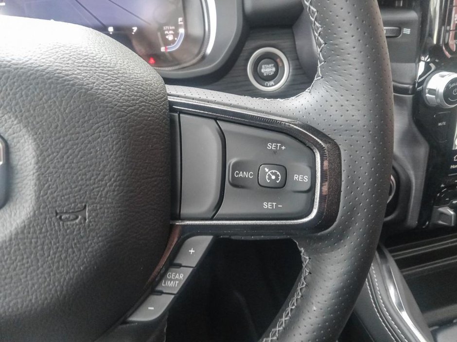 2024 Ram 2500 POWER WAGON, 6.4L HEMI V8, SUNROOF, POWER WAGON OFF ROAD GROUP, HTD/VNTD FRNT SEATS-15