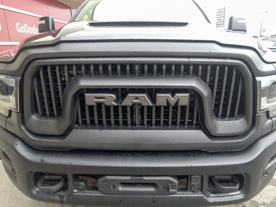 2024 Ram 2500 POWER WAGON IN GRANITE CRYSTAL METALLIC EQUIPPED WITH A 6.4L HEMI V8 , 4X4 , 8SPD AUTO , SUNROOF , 12INCH TOUCHSCREEN W/NAV , AL-8