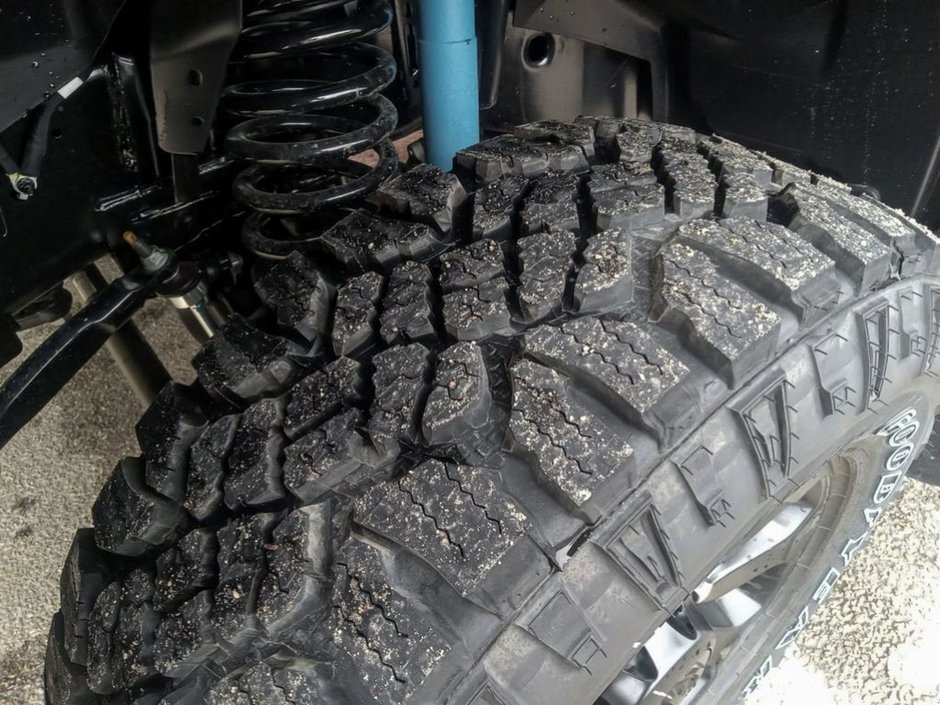 2024 Ram 2500 POWER WAGON IN GRANITE CRYSTAL METALLIC EQUIPPED WITH A 6.4L HEMI V8 , 4X4 , 8SPD AUTO , SUNROOF , 12INCH TOUCHSCREEN W/NAV , AL-6