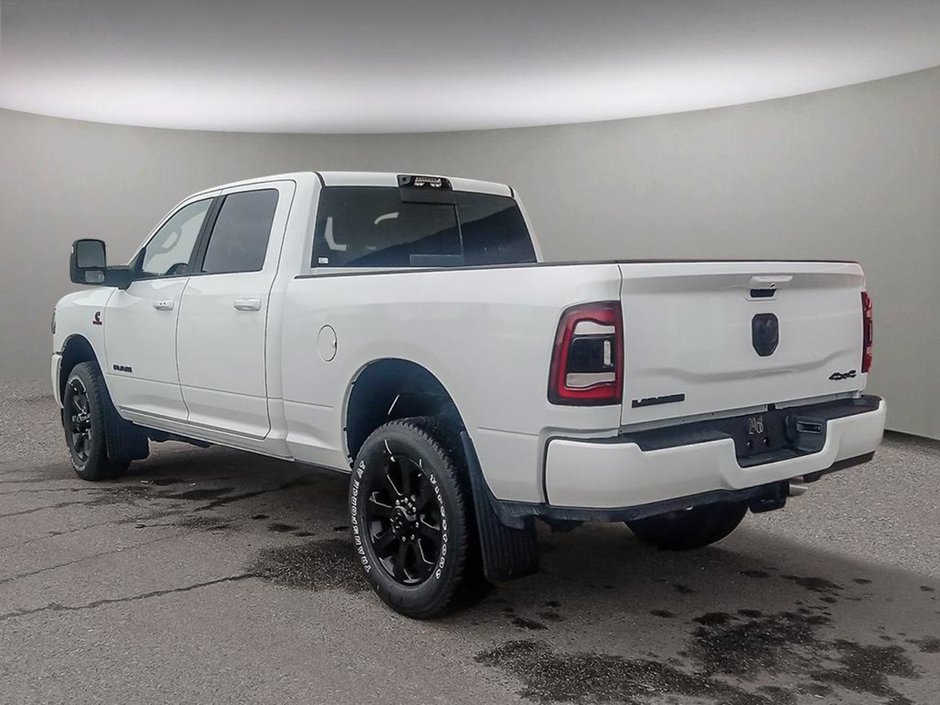 2024 Ram 2500 LARAMIE NIGHT EDITION IN BRIGHT WHITE EQUIPPED WITH A 6.7L CUMMINS TURBO DIESEL I6 , 4X4 , 6SPD AUTO , SUNROOF , LARAIE LEVEL B-3