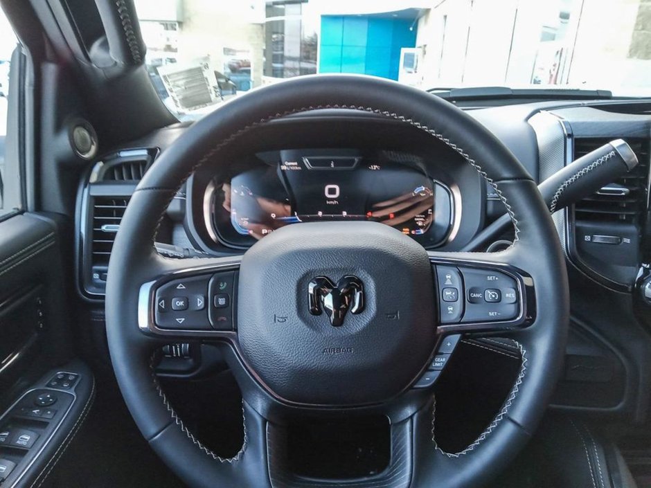 2024 Ram 2500 LIMITED NIGHT EDITION IN BRIGHT WHITE EQUIPPED WITH A 6.7L CUMMINS TURBO DIESEL , 4X4 , 6SPD AUTO , LIMITED LVL 1 , TONNEAU , SU-12