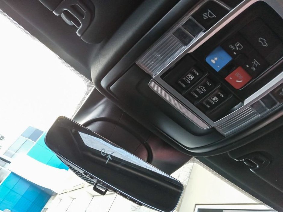 2024 Ram 2500 LIMITED NIGHT EDITION IN BRIGHT WHITE EQUIPPED WITH A 6.7L CUMMINS TURBO DIESEL , 4X4 , 6SPD AUTO , LIMITED LVL 1 , TONNEAU , SU-19