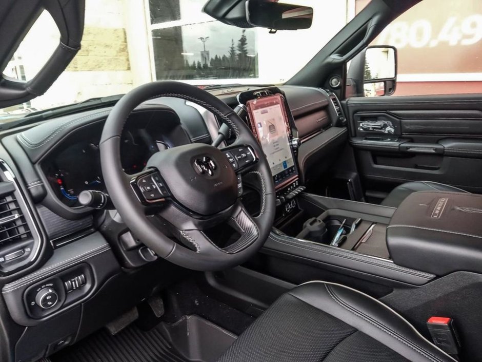 2024 Ram 2500 LIMITED IN PATRIOT BLUE PEARL EQUIPPED WITH A 6.7L CUMMINS TURBO DIESEL , 4X4 , 6SPD AUTO , SUNROOF , LIMITED LVL 1 , 5TH WHEEL-12