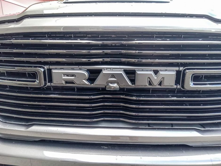 2024 Ram 2500 LARAMIE NIGHT EDITION IN GRANITE METALLIC EQUIPPED WITH A 6.7L CUMMINS TURBO DIESEL , 4X4 , 6SPD AUTO , SUNROOF , TONNEAU , LARA-8