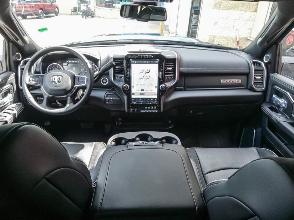 2024 Ram 2500 LARAMIE NIGHT EDITION IN GRANITE METALLIC EQUIPPED WITH A 6.7L CUMMINS TURBO DIESEL , 4X4 , 6SPD AUTO , SUNROOF , TONNEAU , LARA-22