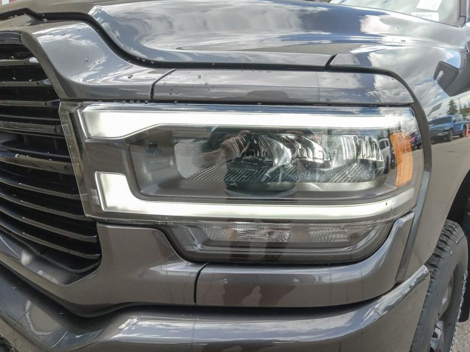 2024 Ram 2500 LARAMIE NIGHT EDITION IN GRANITE METALLIC EQUIPPED WITH A 6.7L CUMMINS TURBO DIESEL , 4X4 , 6SPD AUTO , SUNROOF , TONNEAU , LARA-7