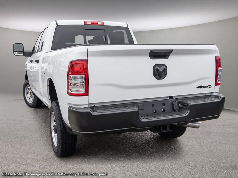 2024 Ram 2500 TRADESMAN IN BRIGHT WHITE EQUIPPED WITH A 6.4L HEMI V8 , 4X4 , 8SPD AUTO , 8.4INCH TOUCHSCREEN , APPLE CARPLAY/ANDROID AUTO , TR-3